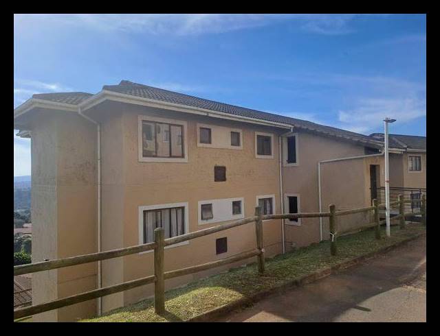 2 BEDROOM APARTMENT FOR SALE IN SOUTHGATE